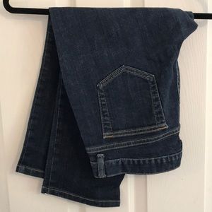 Lands End blue denim Capri